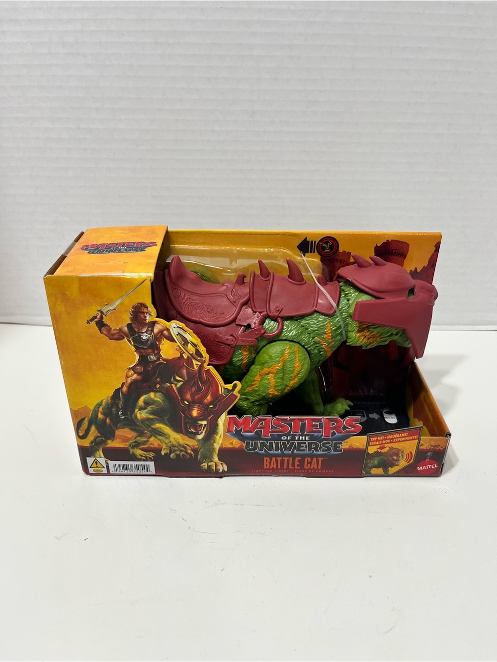 HEMAN movie Masters of the universe Battle Cat fighting tiger with chomp & roar